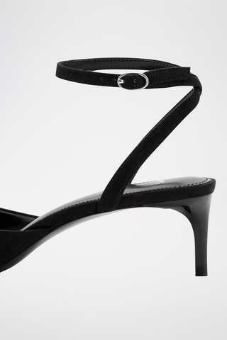 Chaussures pompons talon kitten heel - Noir