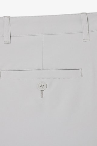 Short regular fit de golf - Gris