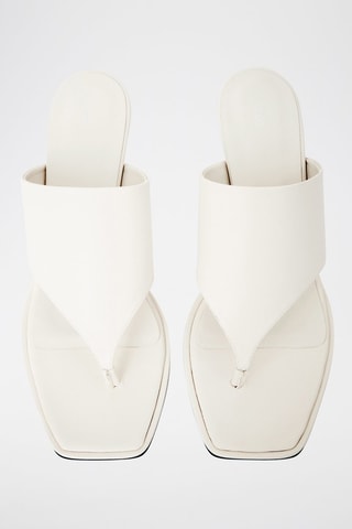 Sandali con tacco in pelle - Bianco