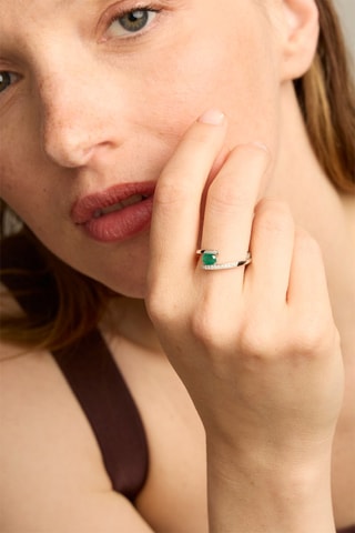 Bague - Or blanc 18 carats, émeraude et diamants