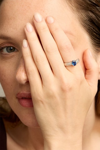 Bague - Or blanc 18 carats, saphir et diamants