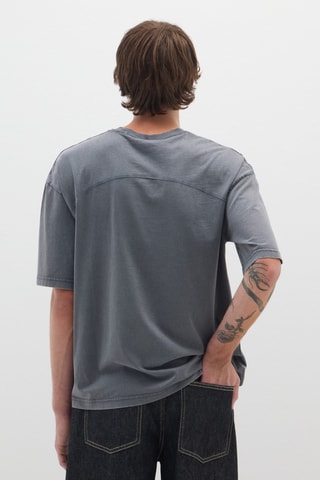 T-shirt - Cinzento