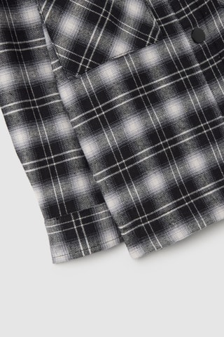 Camisa - Branco e preto