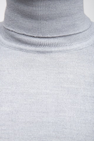 Pull 50% laine et 50% acrylique - Col roulé - Gris