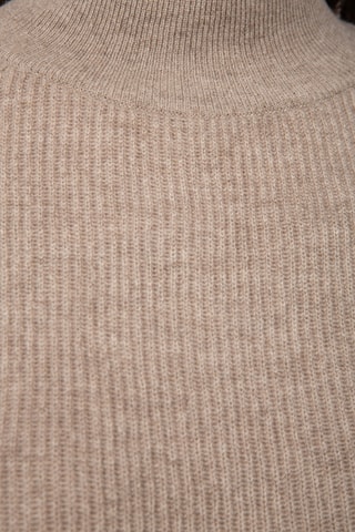 Camisola 100% caxemira - Gola alta - Castanho