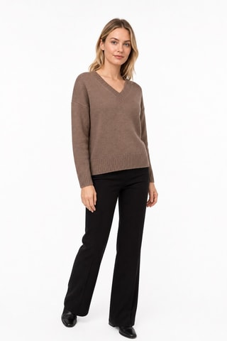 Camisola 77% lã, 20% caxemira e 3% alpaca - Gola em V - Camel