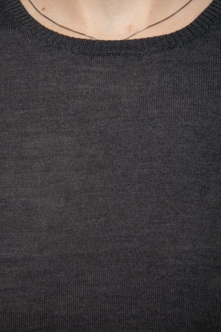 Camisola 35% caxemira, 35% seda e 30% lã - Gola redonda. - Antracite