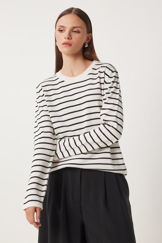 Jersey regular fit - Crudo y negro