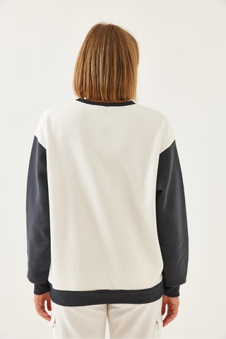 Sudadera - Blanco y gris