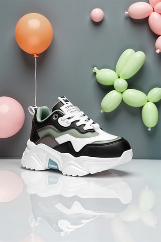 Zapatillas con plataforma - Blanco y negro