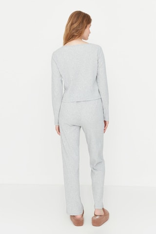 Pijama de tiro alto - Blanco y gris
