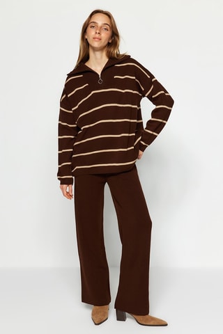 Jersey y pantalón  - Marrón