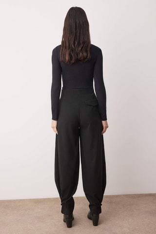 Pantaloni carrot - Nero