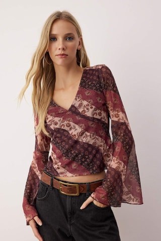 Blusa - Negro, beige, rojo y rosa