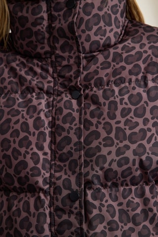 Anorak oversize - Marrón y negro