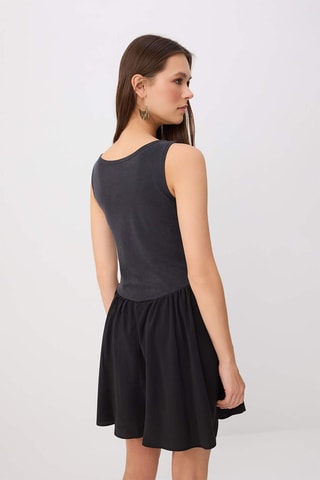 Vestido evasé - Negro