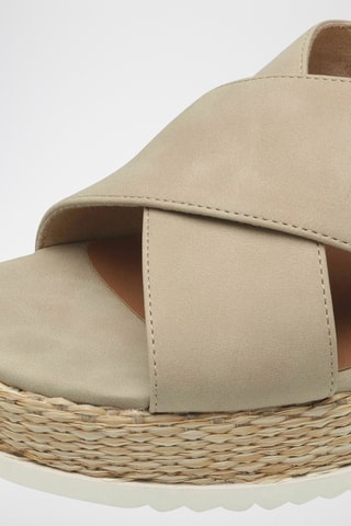 Sandali con zeppa - Beige