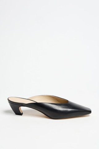 Mules à talons en cuir de veau Cal - Noir