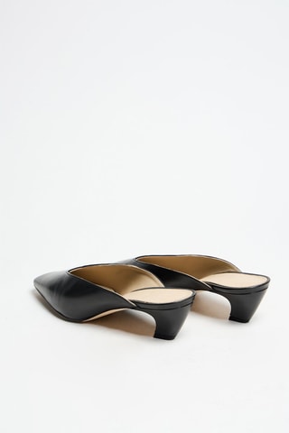 Mules à talons en cuir de veau Cal - Noir