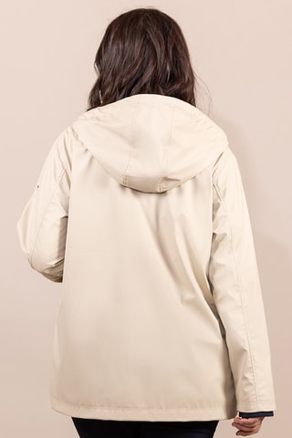 Impermeable con capucha - Beige