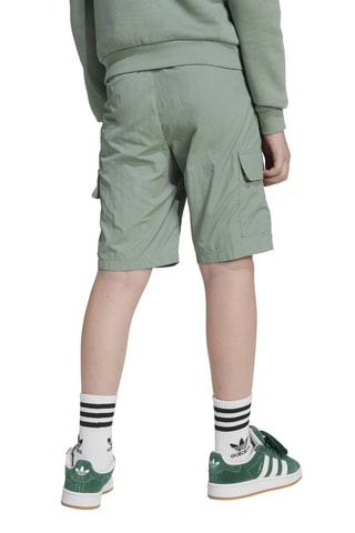 Short Wardrobe Classic Essentials - Vert
