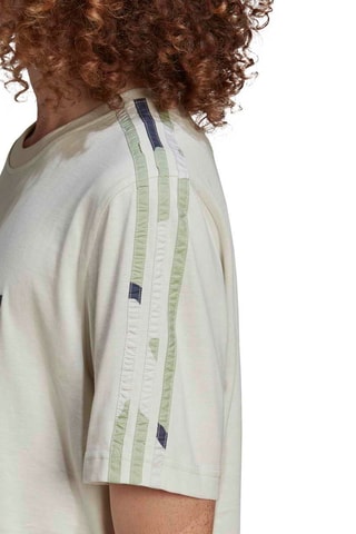 T-shirt Graphics Ecru