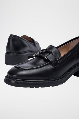 Mocasines de piel de tacón - Negro