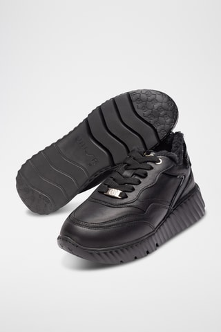 Zapatillas de piel con plataforma - Negro