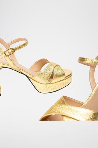 Sandalias de piel con plataforma - Dorado