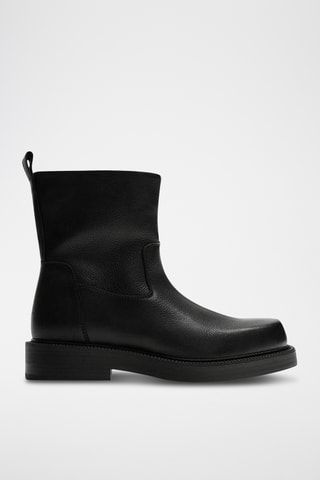 Boots em couro - Preto