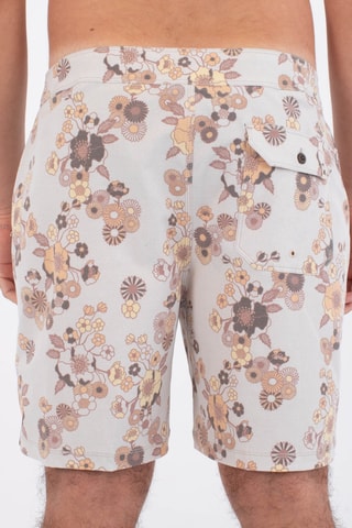 Short - Beige