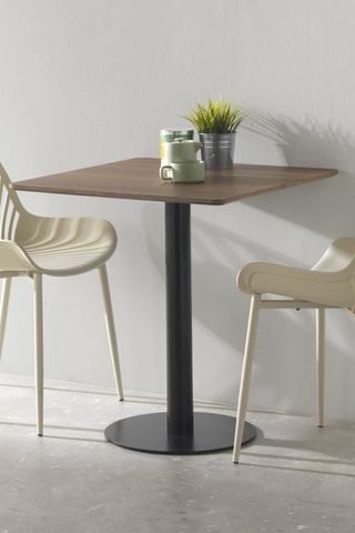 Table - 75 x 70 x 70 cm
