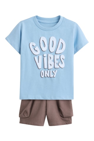 T-shirt e shorts - Celeste e marrone