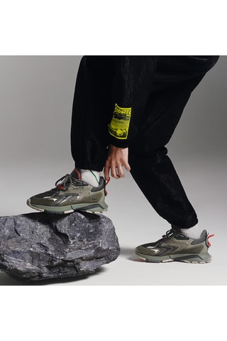 Zapatillas de piel L003 Neo Tech  - Kaki