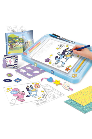 Kit creativo Bluey scuola di disegno con tavola luminosa - 28 pezzi - Da 3 anni