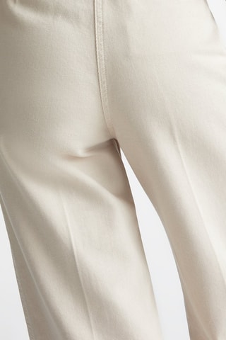 Pantalón straight. - Beige