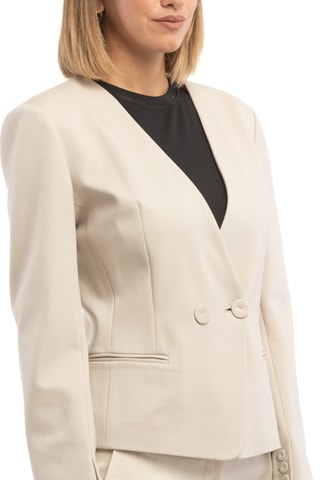 Chaqueta corta - Beige
