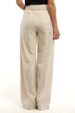 Pantalón straight. - Beige