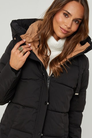 Anorak recto con capucha  - Negro