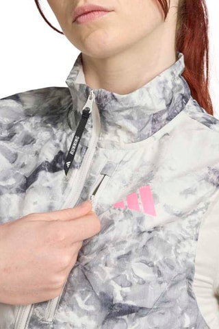 Veste de running sans manches tie and dye Own The Run Seasonal - Gris foncé et écru