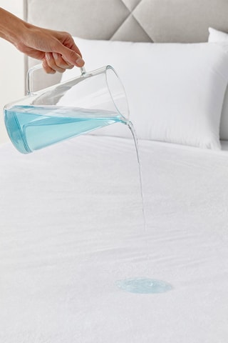 Protège-matelas en tissu éponge anti-acariens