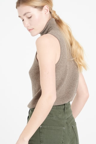 Pull slim en cachemire sans manches Lilly 13 - Gris