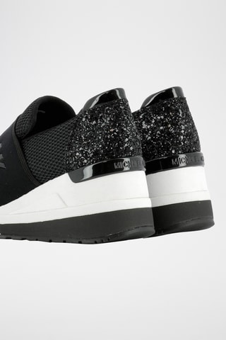 Slip-ons met Sleehak - Zwart