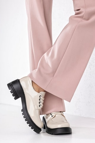 Gelakte Mocassins  Beige - Beige