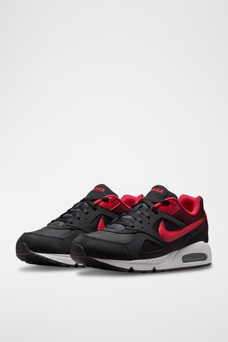 Nike Air Max IVO en cuir - Noir