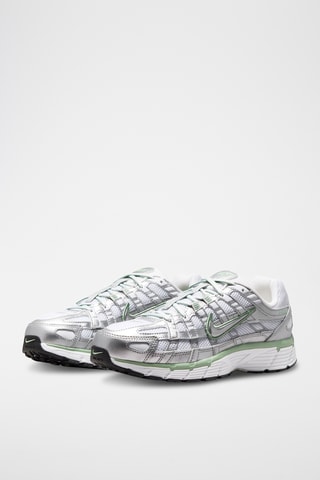 Nike P-6000 en cuir - Gris