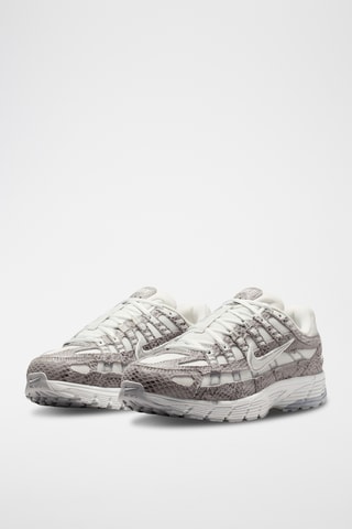 Nike P-6000 SE en nubuck - Blanc