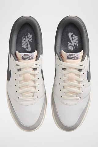 Air Jordan Skyline Low LE en cuir - Blanc