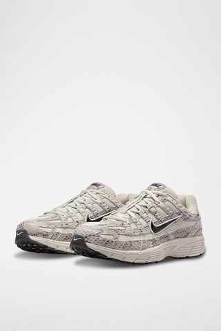 Nike P-6000 SE en nubuck - Gris
