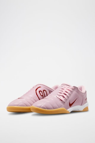 Nike Total 90 - Rose poudré et blanc
